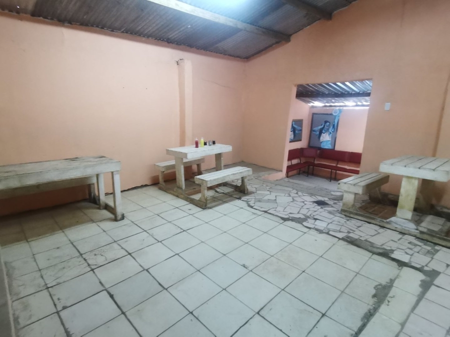  Bedroom Property for Sale in Kwa Nobuhle Eastern Cape